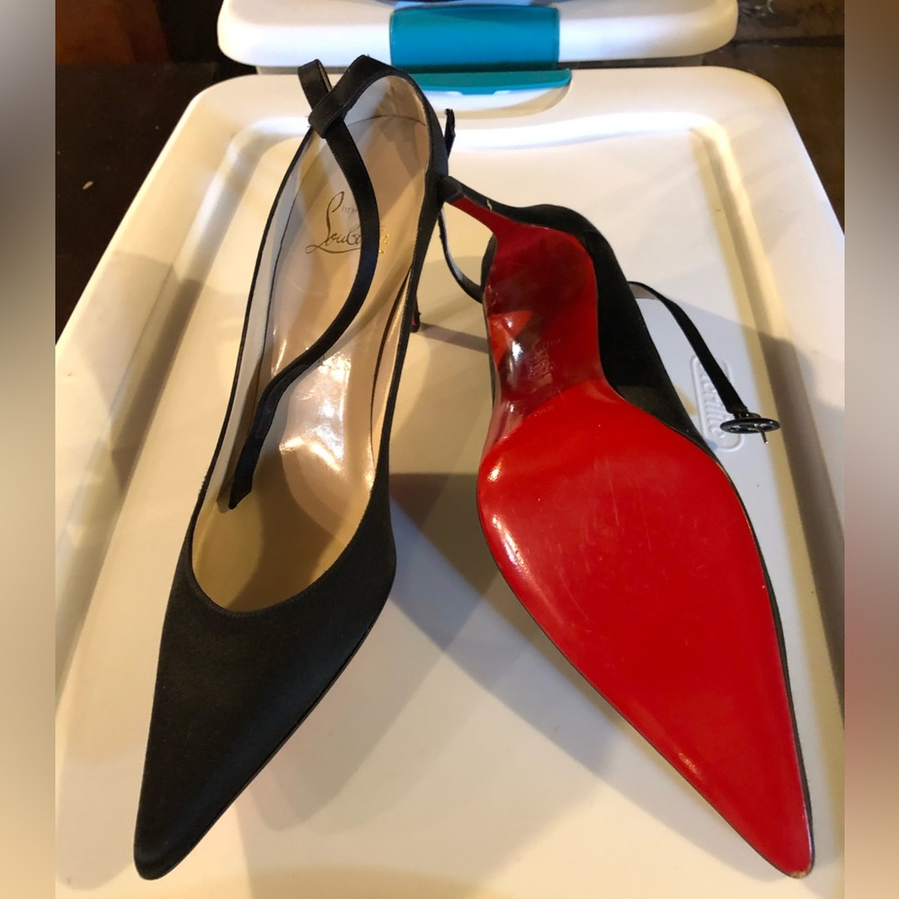 Vintage Christian Louboutin chi chi Black satin pointy Heels - Picture 2 of 6